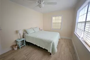 835 9th Ave S, Naples, FL 34102 - Photo 10