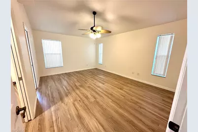 217 SW 17th St, Cape Coral, FL 33991 - Photo 32