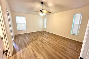 217 SW 17th St, Cape Coral, FL 33991 - Photo 32