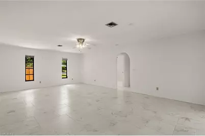 1011 El Mar Ave, Fort Myers, FL 33919 - Photo 8