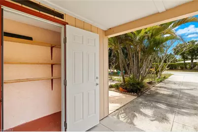 1011 El Mar Ave, Fort Myers, FL 33919 - Photo 32