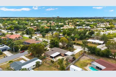 1011 El Mar Ave, Fort Myers, FL 33919 - Photo 44