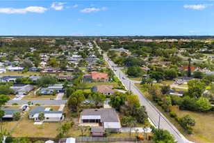 1011 El Mar Ave, Fort Myers, FL 33919 - Photo 42