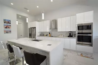 121 NW 10th Ave, Cape Coral, FL 33993 - Photo 12