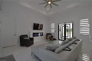 121 NW 10th Ave, Cape Coral, FL 33993 - Photo 6