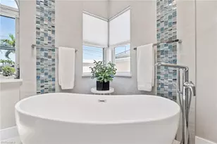 2122 SW 51st St, Cape Coral, FL 33914 - Photo 26