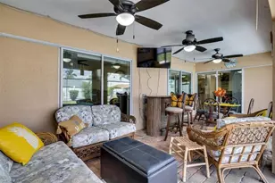 605 SE 22nd St, Cape Coral, FL 33990 - Photo 34