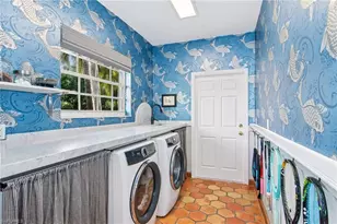 234 Edgemere Way E, Naples, FL 34105 - Photo 24