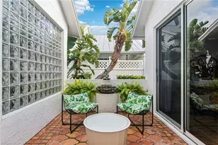 234 Edgemere Way E, Naples, FL 34105 - Photo 30