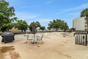 4811 S Landings Dr, Fort Myers, FL 33919 - Photo 30