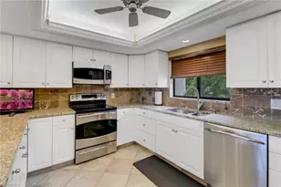 4811 S Landings Dr, Fort Myers, FL 33919 - Photo 18