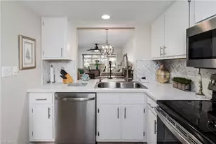 1014 Manatee Rd, Naples, FL 34114 - Photo 4