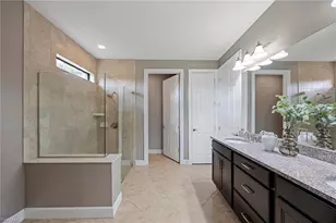 7520 Blackberry Dr, Naples, FL 34114 - Photo 16