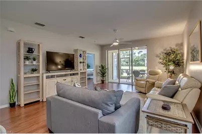 14560 Daffodil Dr #904, Fort Myers, FL 33919 - Photo 10