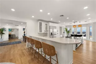 8451 Casa Del Rio Ln, Fort Myers, FL 33919 - Photo 10