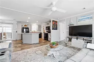 5151 Forest Park Dr, North Fort Myers, FL 33917 - Photo 10