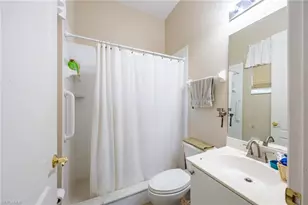 2579 Sawgrass Lake Ct, Cape Coral, FL 33909 - Photo 30