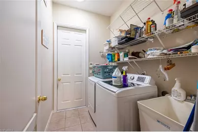 2579 Sawgrass Lake Ct, Cape Coral, FL 33909 - Photo 32