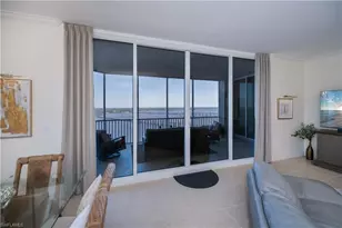 2104 W First St, Fort Myers, FL 33901 - Photo 14