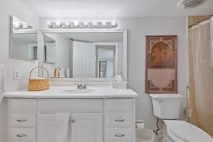 151 Cypress Way E, Naples, FL 34110 - Photo 18