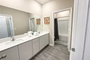 212 SW 21st St, Cape Coral, FL 33991 - Photo 16