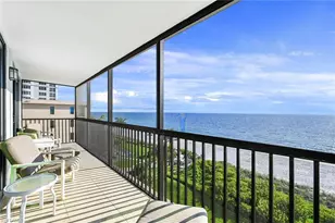9375 Gulf Shore Dr, Naples, FL 34108 - Photo 4
