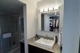 5975 Bloomfield Cir, Naples, FL 34112 - Photo 10