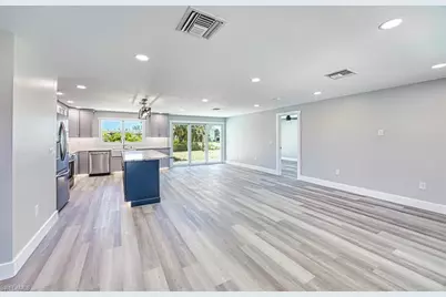 446 Lake Murex Cir, Sanibel, FL 33957 - Photo 12