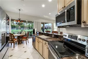 317 Harvard Ln, Naples, FL 34104 - Photo 10