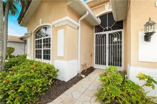 317 Harvard Ln, Naples, FL 34104 - Photo 4