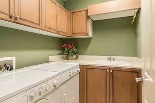 2728 Tiburon Blvd E, Naples, FL 34109 - Photo 34