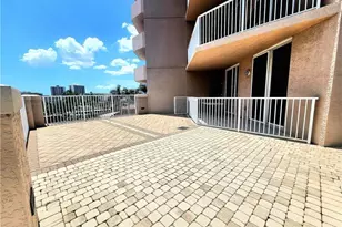 2090 W First St, Fort Myers, FL 33901 - Photo 46