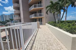 2090 W First St, Fort Myers, FL 33901 - Photo 44