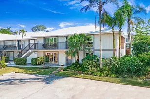 1560 Blue Point Ave, Naples, FL 34102 - Photo 14