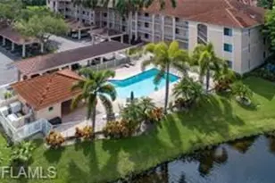 9901 Sunset Cove Ln, Fort Myers, FL 33919 - Photo 2