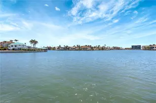 274 Conners Ave, Naples, FL 34108 - Photo 36