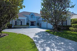 3175 Fort Charles Dr, Naples, FL 34102 - Photo 6