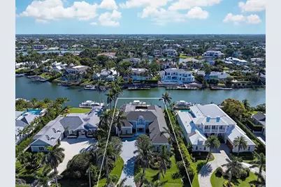 3175 Fort Charles Dr, Naples, FL 34102 - Photo 4