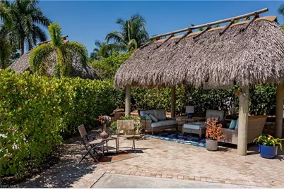 13572 Snook Cir, Naples, FL 34114 - Photo 4