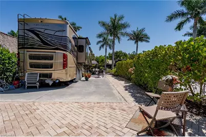 13572 Snook Cir, Naples, FL 34114 - Photo 22