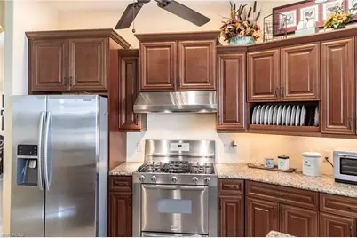 3110 SE 17th Ave, Cape Coral, FL 33904 - Photo 8