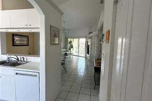 1149 Sweetwater Ln, Naples, FL 34110 - Photo 4