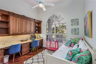 720 Turkey Oak Ln, Naples, FL 34108 - Photo 30