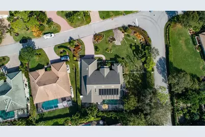 720 Turkey Oak Ln, Naples, FL 34108 - Photo 8