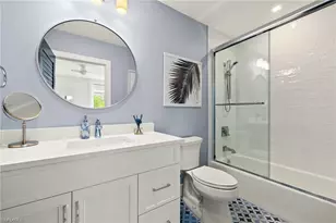 1060 6th St S, Naples, FL 34102 - Photo 24