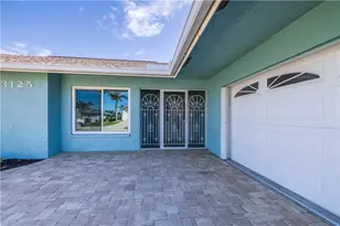 3125 SE 22nd Ave, Cape Coral, FL 33904 - Photo 4
