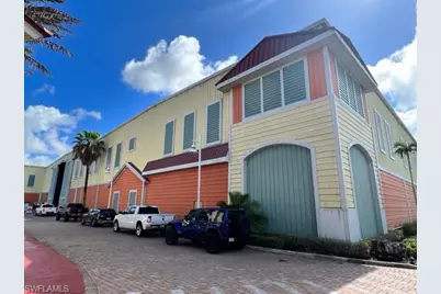 477 North Rd, Naples, FL 34104 - Photo 4