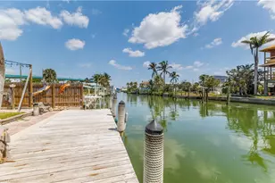 340 Crescent St, Fort Myers Beach, FL 33931 - Photo 6