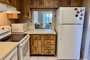 190 Pebble Beach Blvd, Naples, FL 34113 - Photo 10