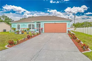 1902 NW 2nd Pl, Cape Coral, FL 33993 - Photo 2